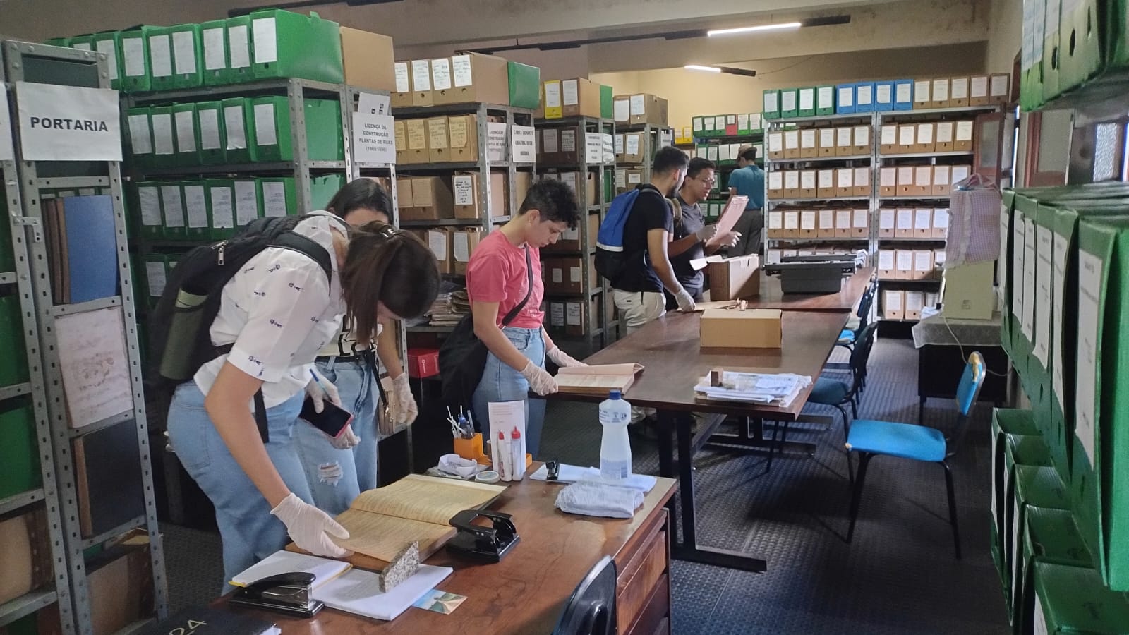 SAD: estudantes visitam Arquivo Público Municipal de Campina Grande
