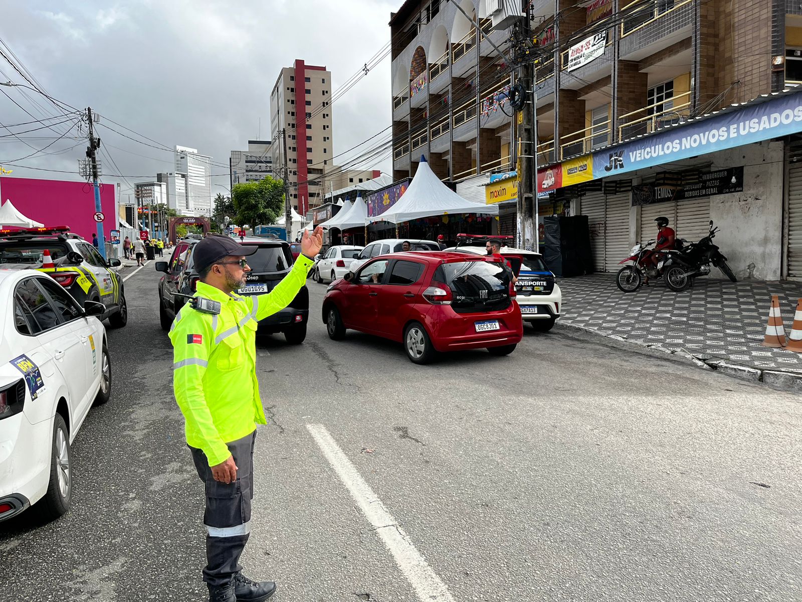 MOBILIDADE: Rua Sebastião Donato fica abertura durante o dia no período do Maior São João do Mundo