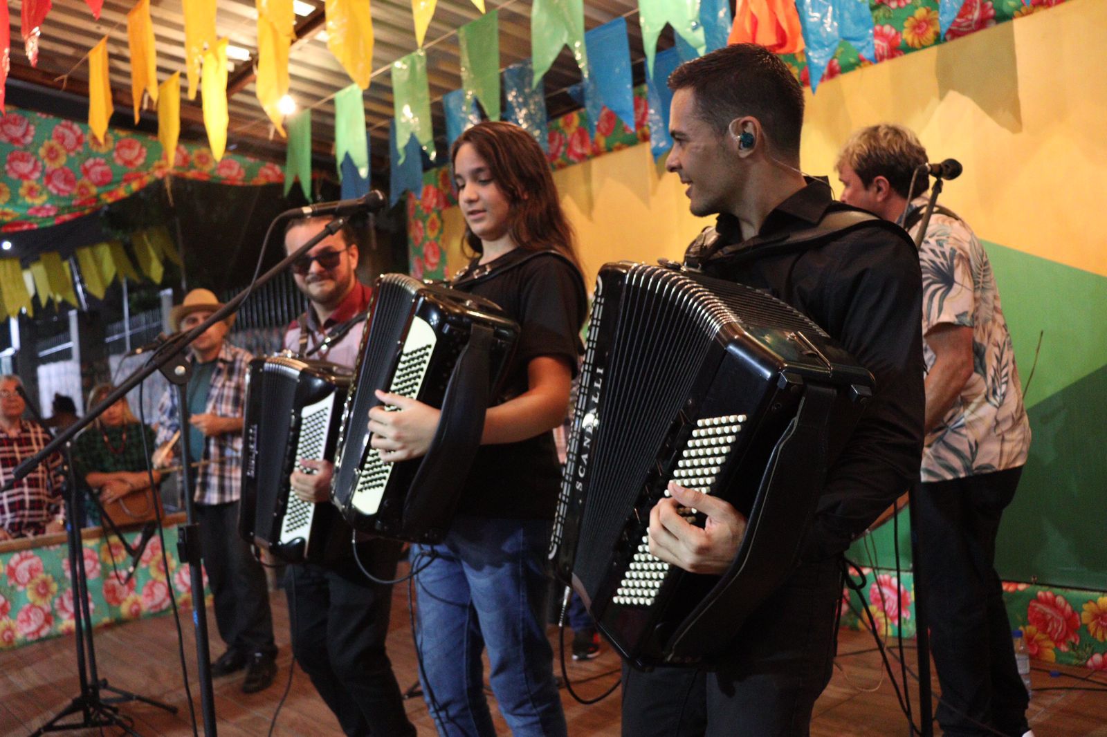 Programação desta segunda-feira mostra muita cultura em vários palcos d’O Maior São João do Mundo