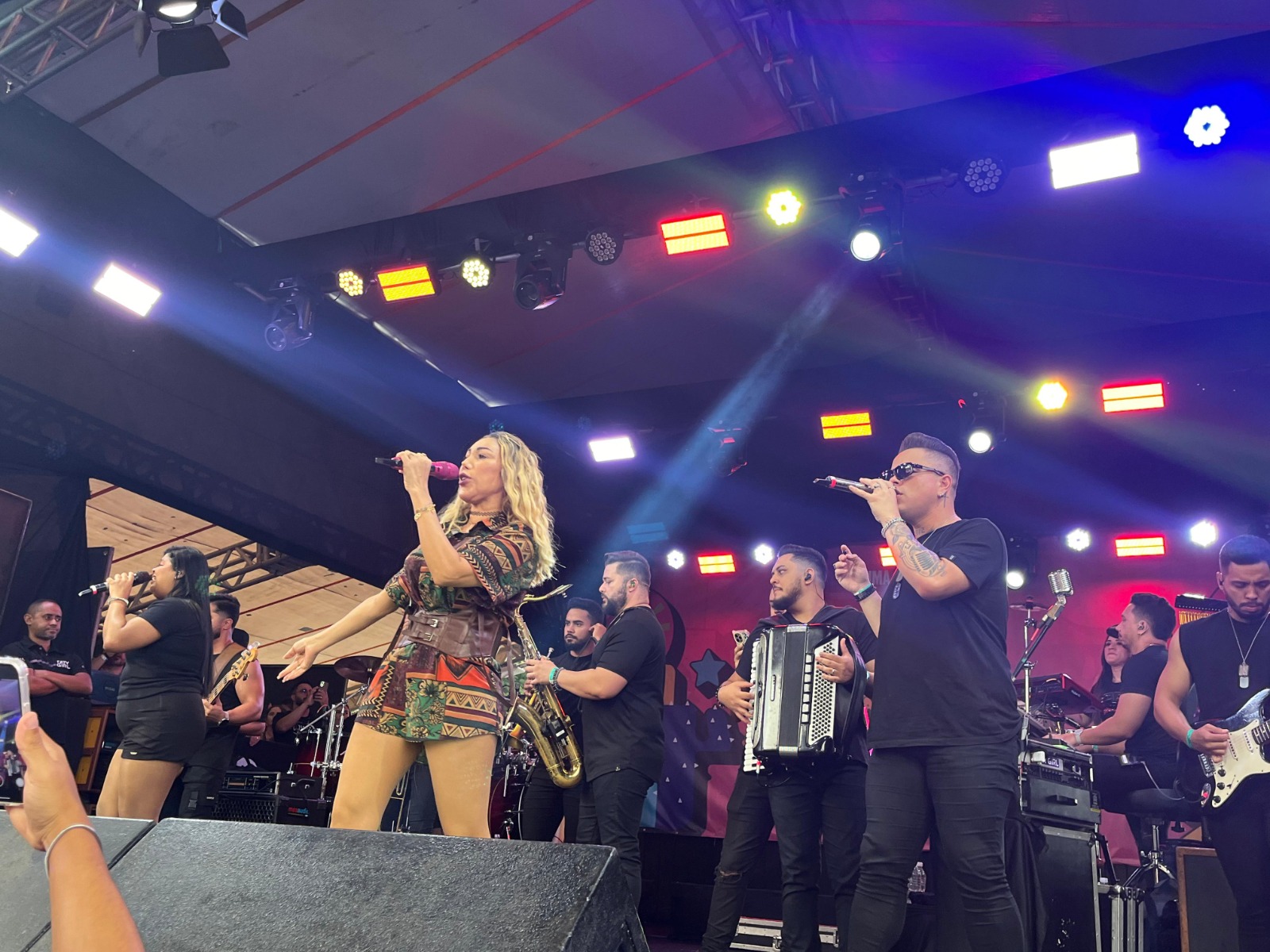 Taty Girl atrai grande público no quarto final de semana do São João de Galante