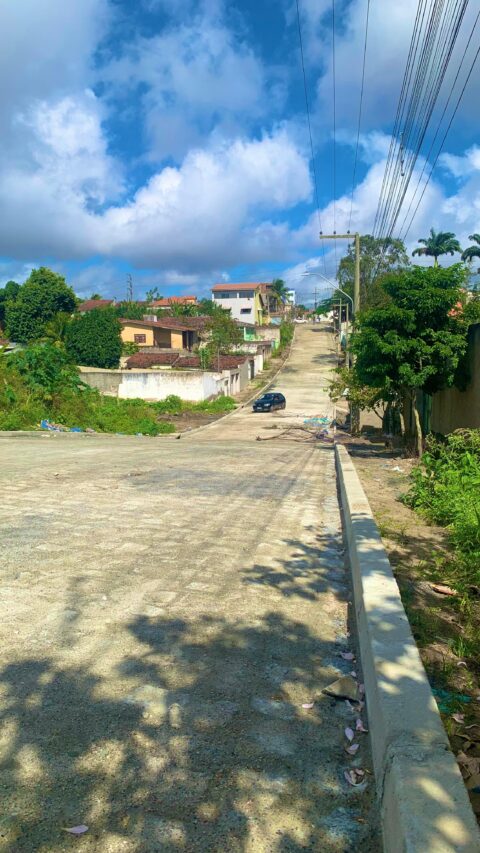Prefeitura de Campina Grande conclui pavimentação da rua Arruda Câmara, no bairro do Santo Antônio