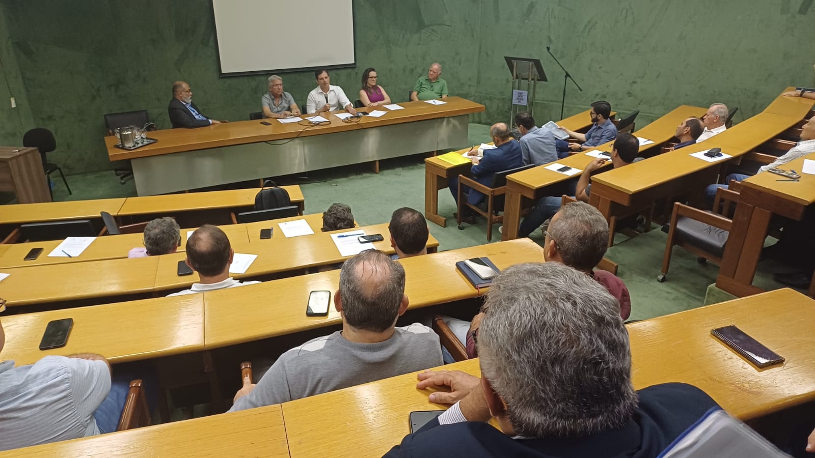 Comitê Gestor da Revisão do Plano Diretor de Campina Grande realiza reunião com Sinduscon e setores produtivos da cidade