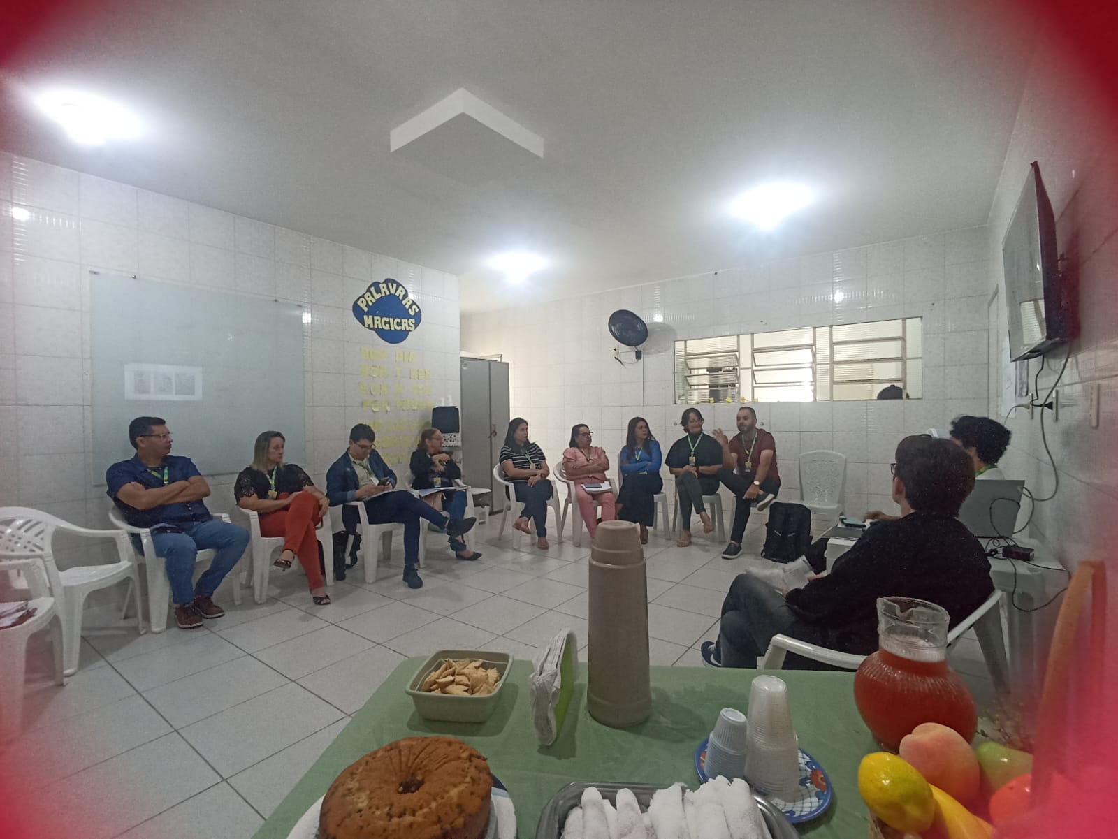 Prefeitura de Campina Grande realiza oficinas sobre reaproveitamento de alimentos, para grupo de mulheres no Cras Jeremias