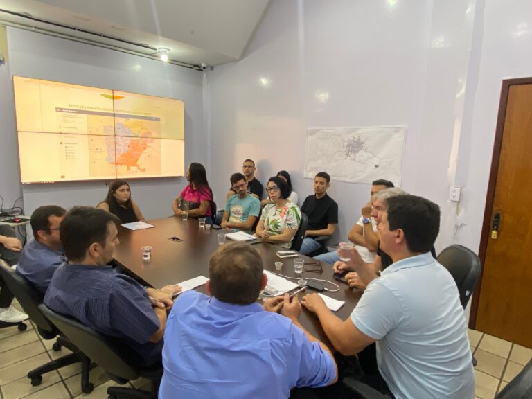 Prefeitura de Campina Grande estuda requalificação urbana do Centro da cidade e recebe contribuição de universidade sobre acessibilidade