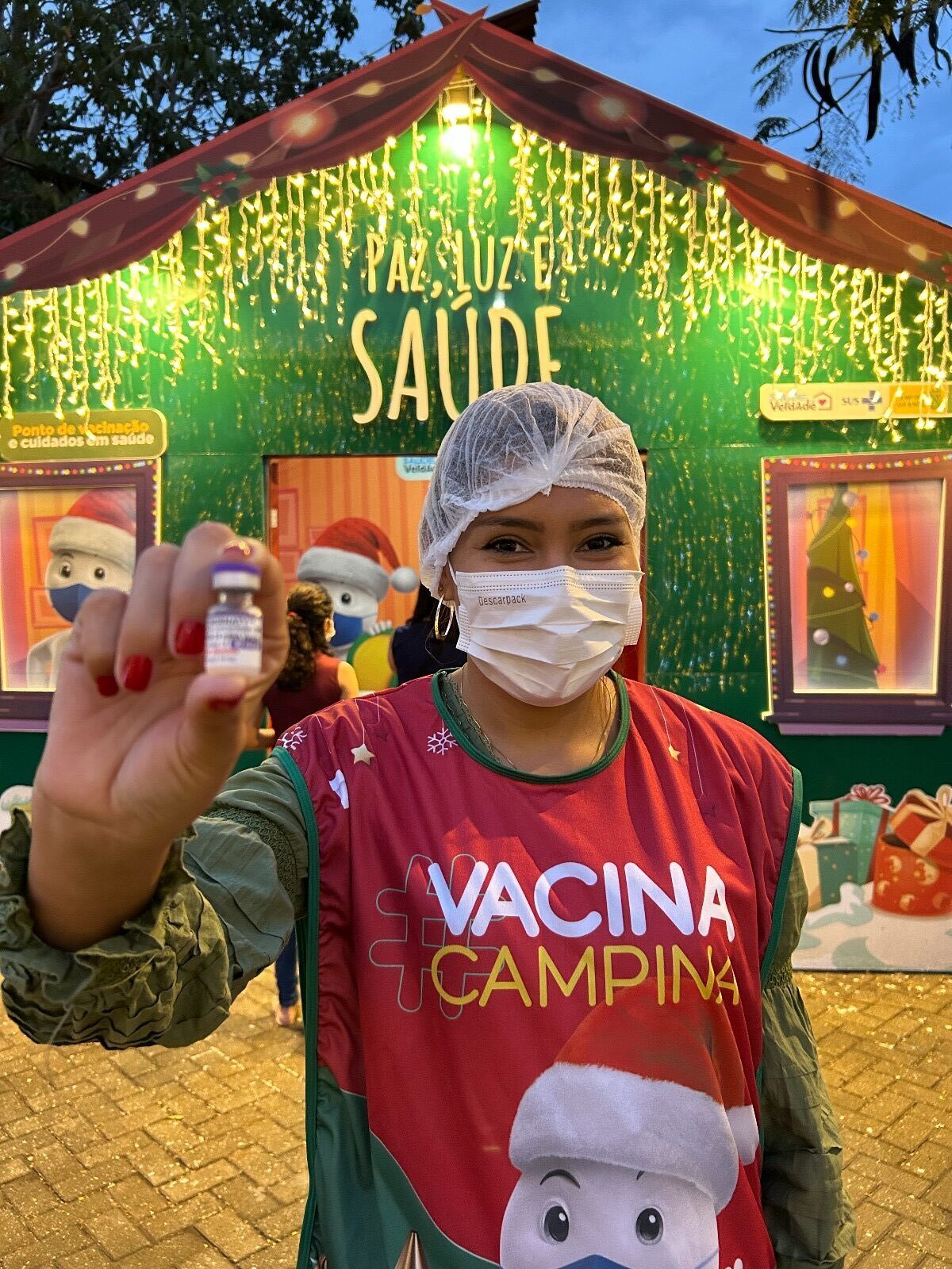 NATAL IMUNIZADO: Secretaria de Saúde oferta vacinação no Parque Evaldo Cruz todas as noites
