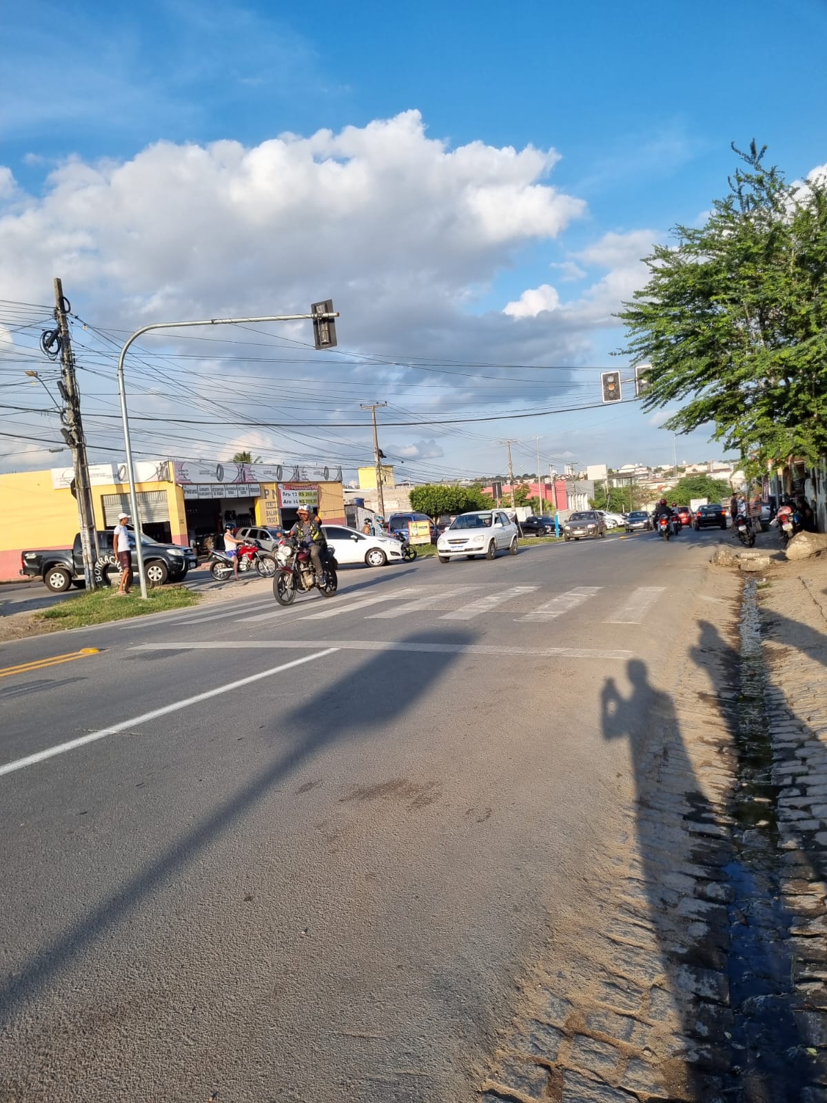STTP implementa semáforo para melhorar fluxo e garantir mais segurança viária para pedestres no bairro das Malvinas