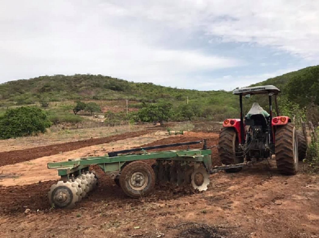 Secretaria de Agricultura de Campina Grande inicia corte de terra