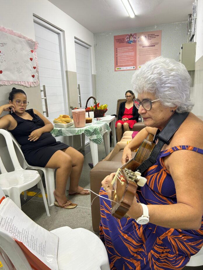 Isea encerra “Semana Mãe: Amor que gera vidas” com doação de presentes e musicoterapia, entre outras ações