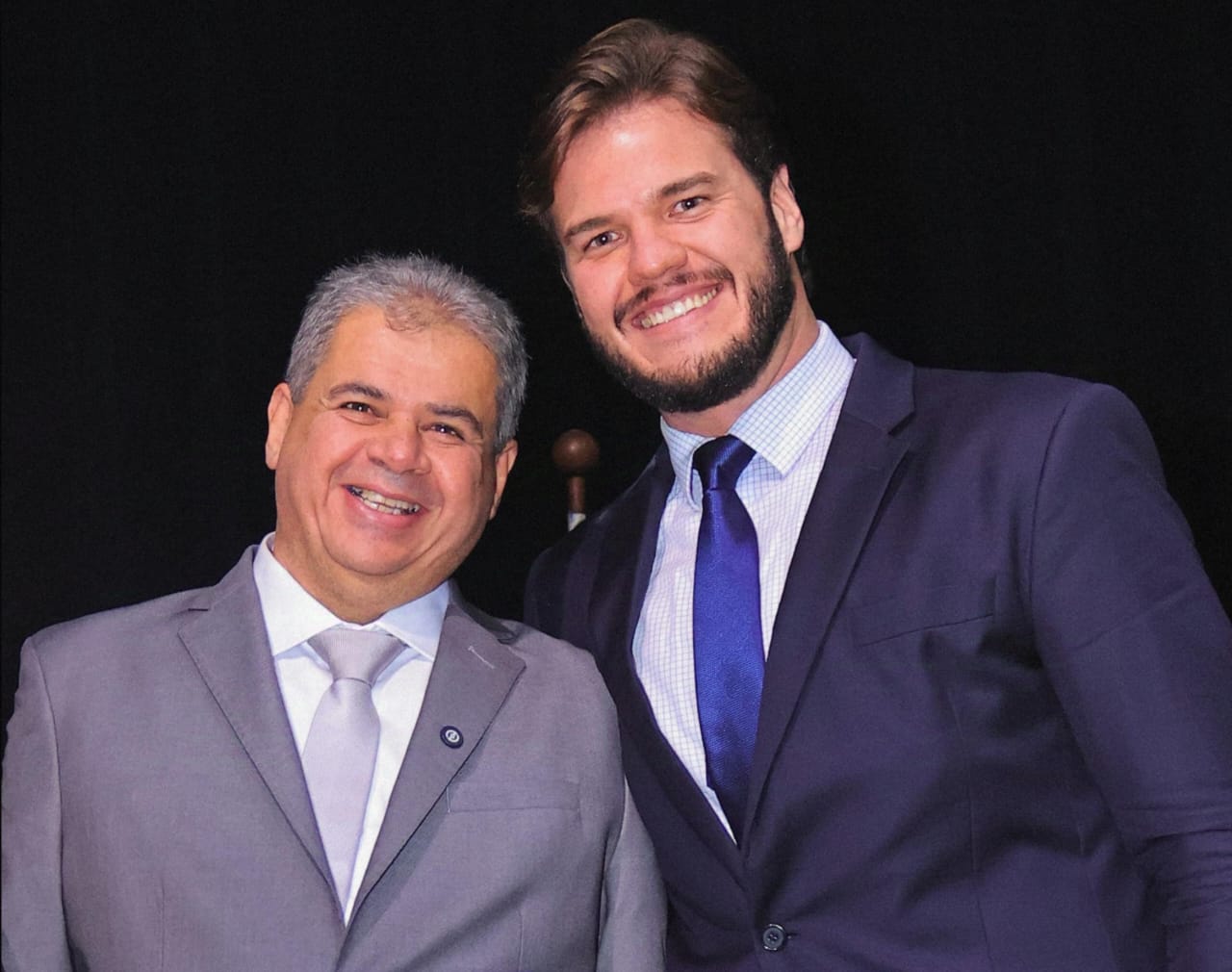 Bruno transmite cargo a Alcindor durante licença de cinco dias
