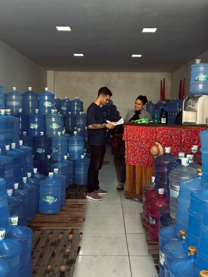 Procon Municipal registra o menor preço do gás de cozinha por R$ 90,00 e da água mineral por R$ 6,00 em Campina Grande