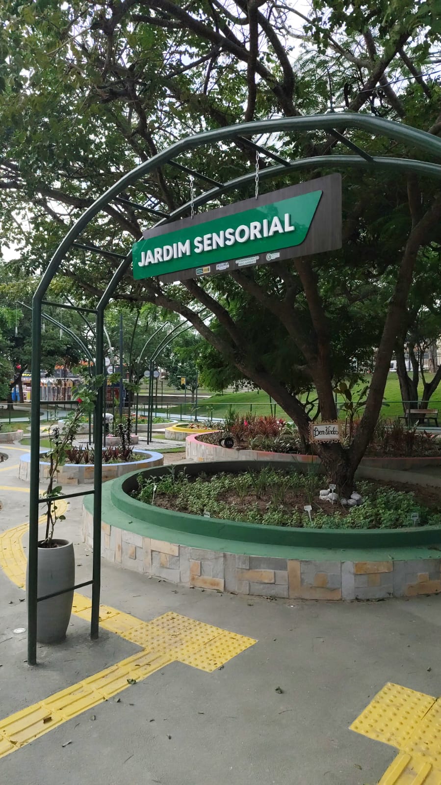 Prefeitura de Campina Grande inaugura primeiro Jardim Sensorial da Paraíba