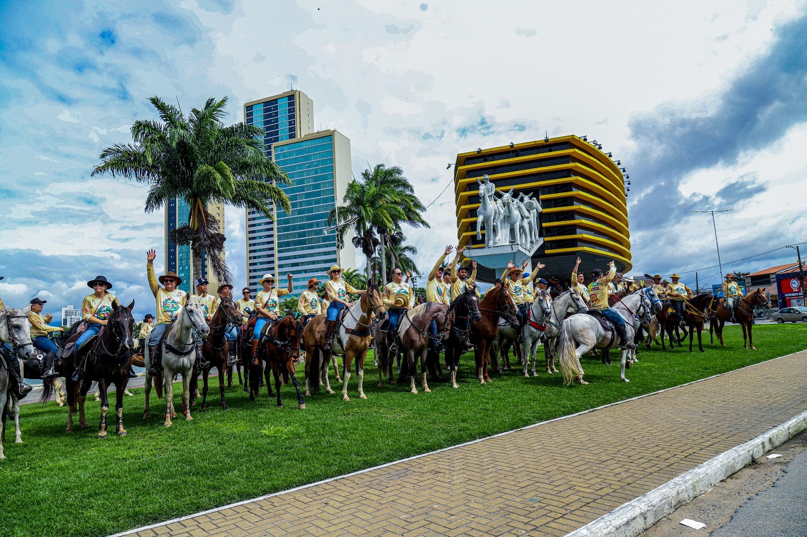 Campina Grande realiza, neste sábado, a 10ª Cavalgada Junina