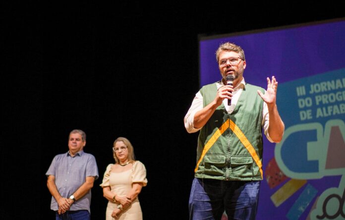 Seduc realiza III Jornada Formativa de Alfabetização do Programa Campina de A a Z