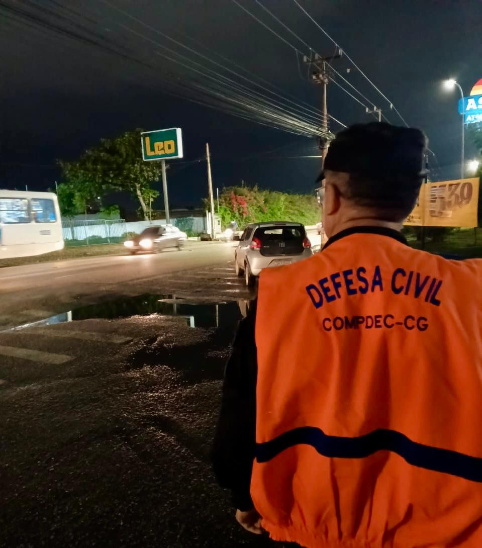 Defesa Civil de Campina Grande não registra ocorrências causadas pelas chuvas, mas mantém equipes de prontidão