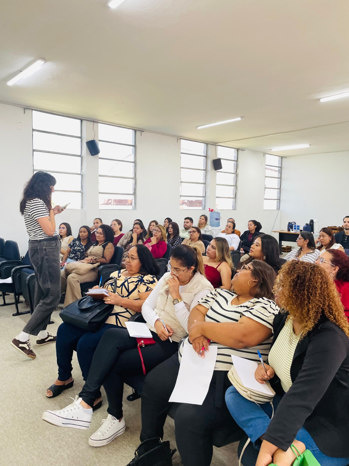 Prefeitura de Campina Grande realiza capacitação em parceria com a Editora Paulus para orientadores sociais que atuam nos SCFV’s