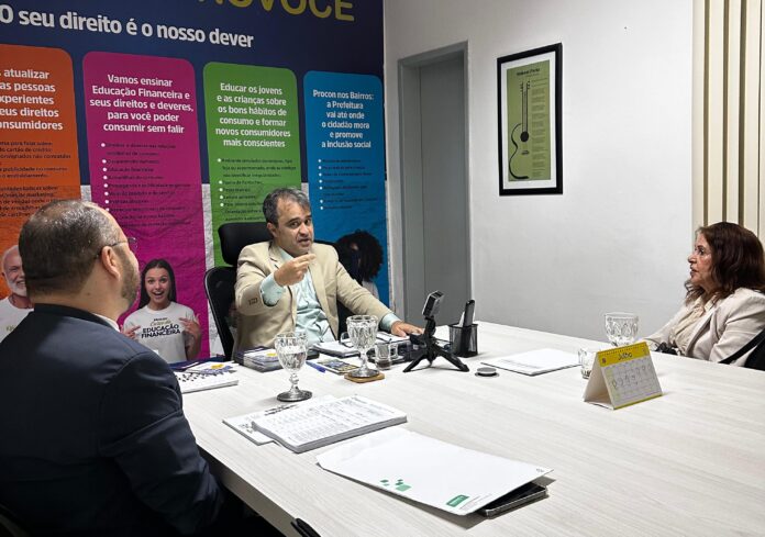 Procon – CG recebe representantes da Unimed para esclarecimentos sobre descredenciamento de hospitais em Campina Grande