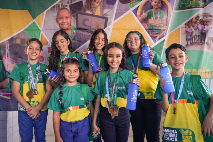 Sete estudantes da Rede Municipal vão representar Campina Grande em Olimpíada Internacional de Matemática, no Japão