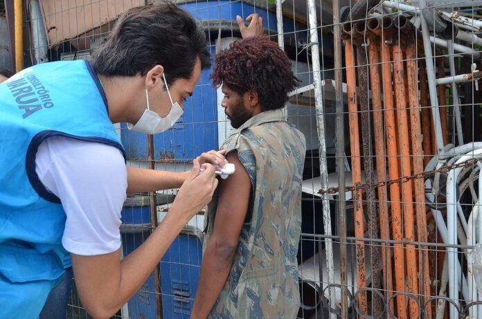 Dia da Luta da População em Situação de Rua: Consultório na Rua atende a mais de 400 pessoas em Campina Grande
