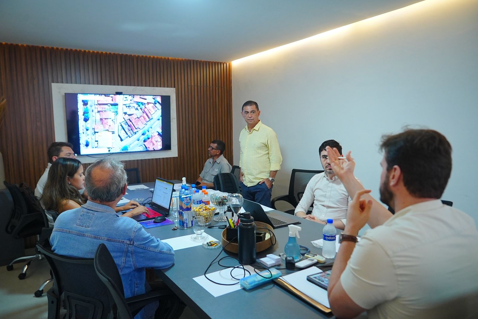 Prefeitura realiza reunião técnica para alinhar início das obras do VLT em Campina Grande