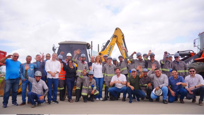 Prefeitura de Campina Grande reúne autoridades para acompanhar o início da obra de revitalização da malha ferroviária urbana para implantação do VLT