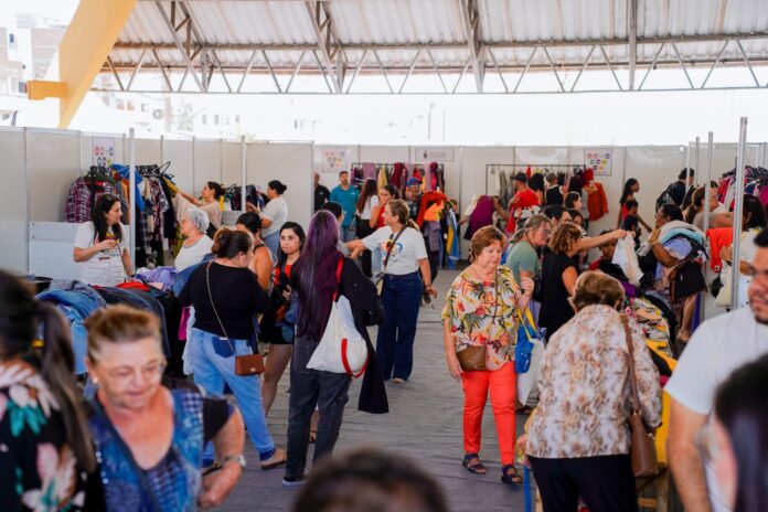 Bazar do Bem é sucesso de público e vende todas as peças doadas para arrecadar fundos para a reforma do Mosteiro Santa Clara
