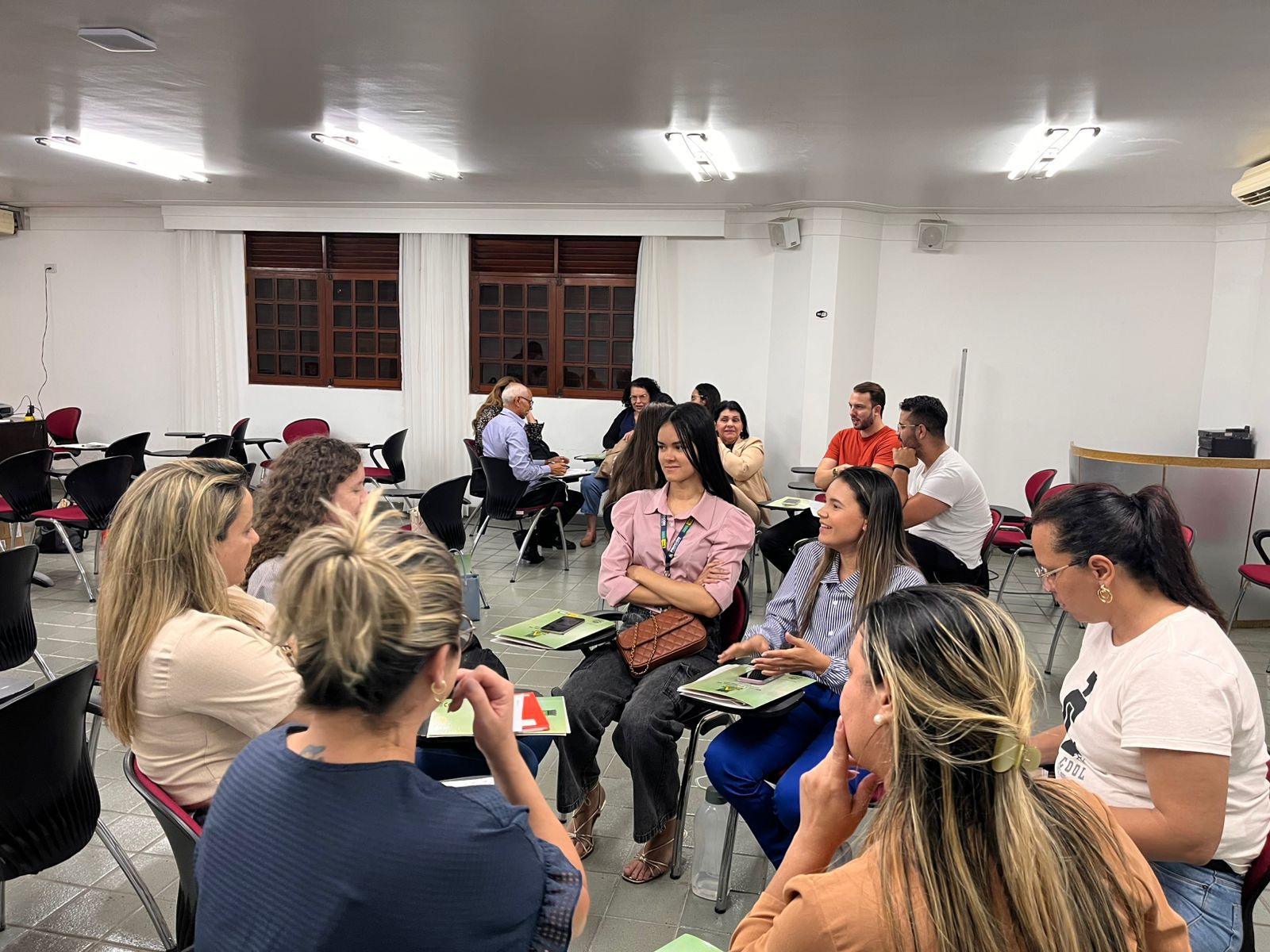 Prefeitura de Campina Grande inicia curso de Redação Oficial e Português Instrumental promovido pela Emusp