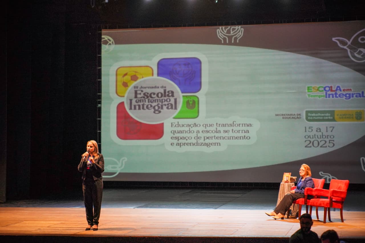 Prefeitura de Campina Grande abre III Jornada da Escola em Tempo Integral com homenagem aos professores
