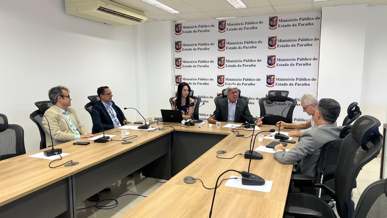 Procon de Campina Grande participa de reunião sobre reajuste das mensalidades escolares para 2026