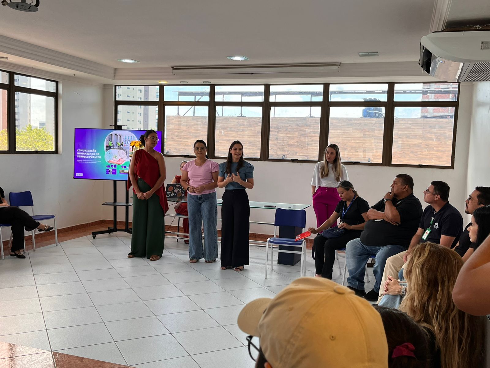 Emusp realiza ação de Comunicação Humanizada com servidores da Secretaria de Obras de Campina Grande