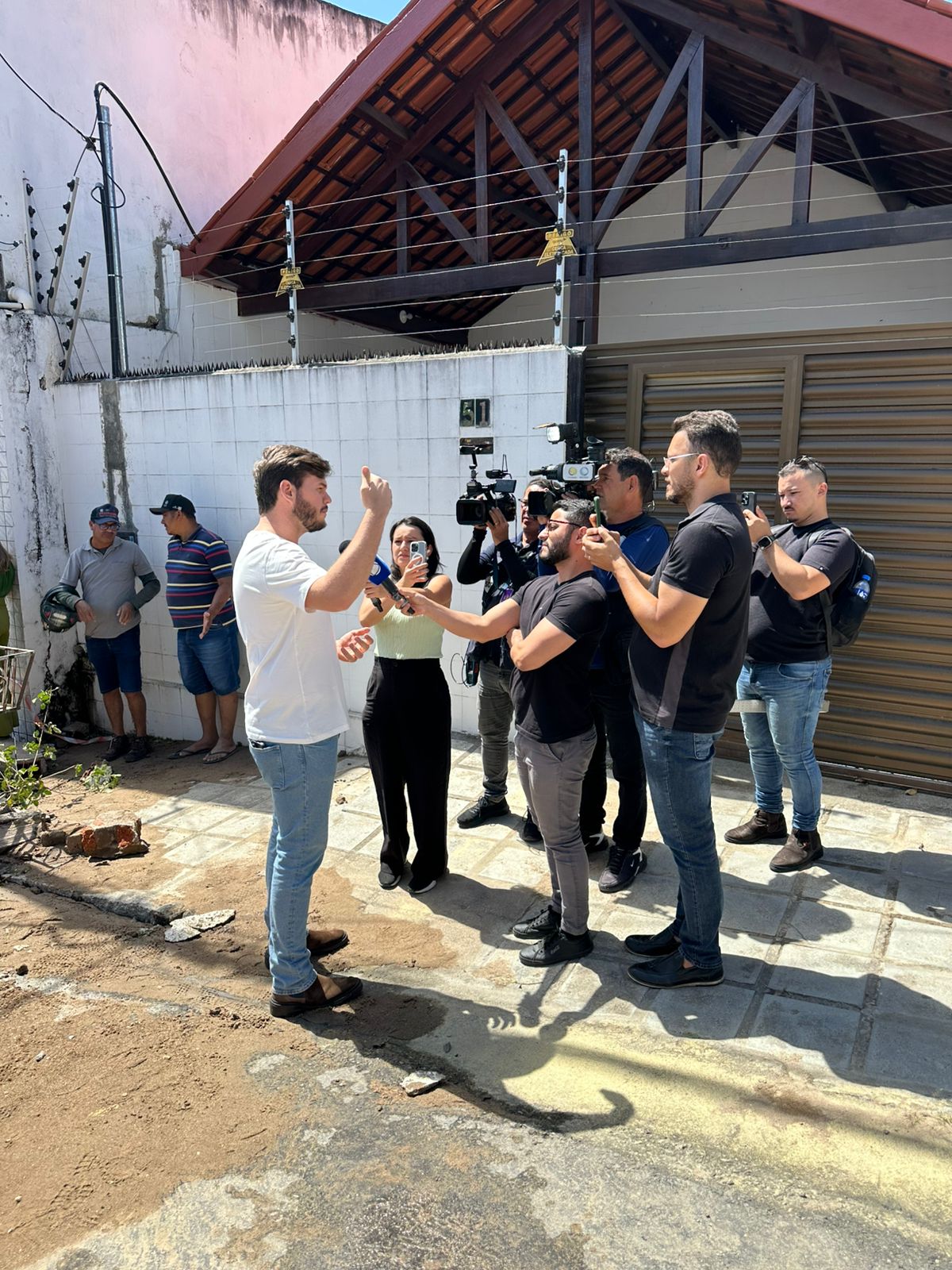 Prefeitura de Campina Grande mobiliza equipes para dar assistência à população atingida por estouro de caixa d’água da Cagepa