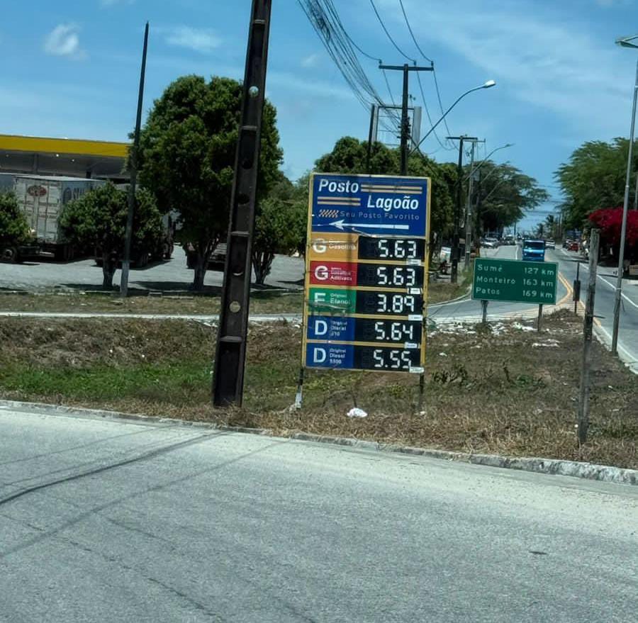 Preços dos combustíveis seguem em queda e gasolina já é encontrada por R$ 5,63 em Campina Grande, aponta Procon-CG