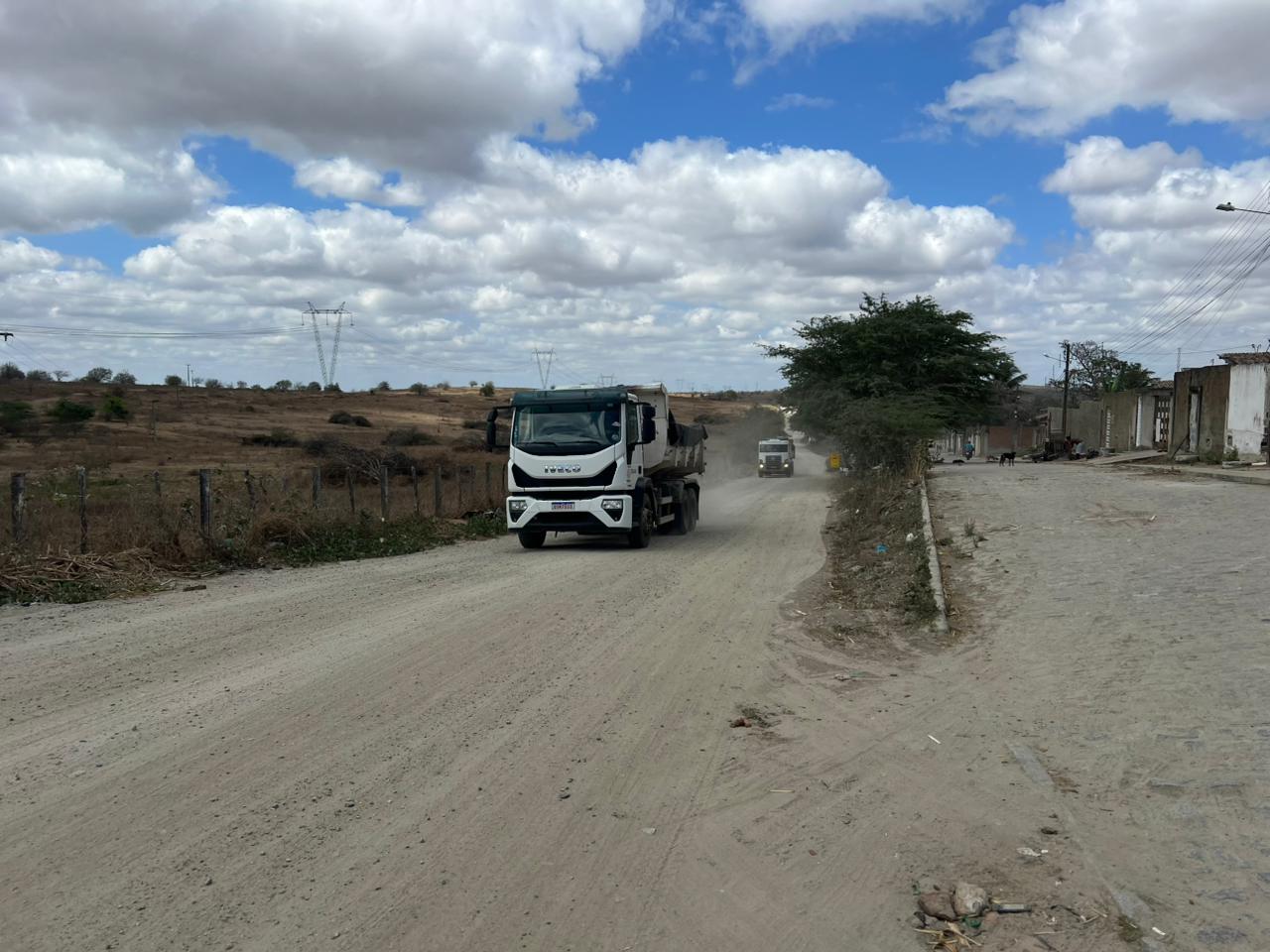 Prefeitura de Campina Grande inicia cadastro para caçambeiros