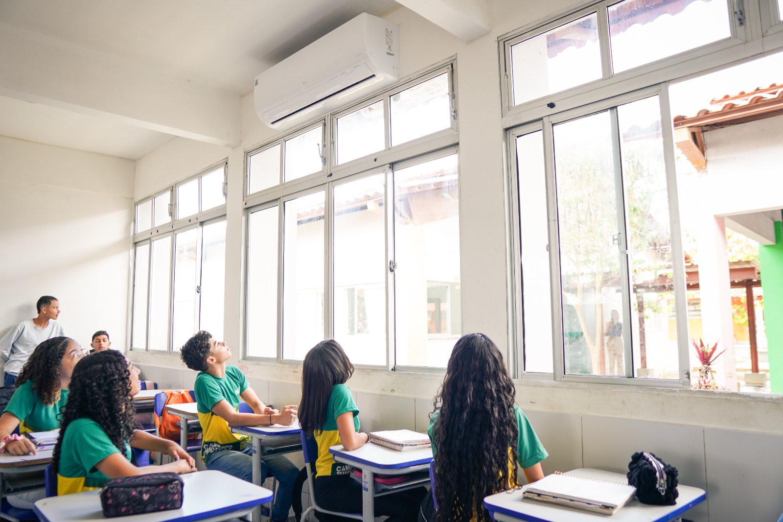 Prefeitura de Campina Grande avança na instalação de aparelhos de ar-condicionado em todas as unidades do Conjunto Aluísio Campos