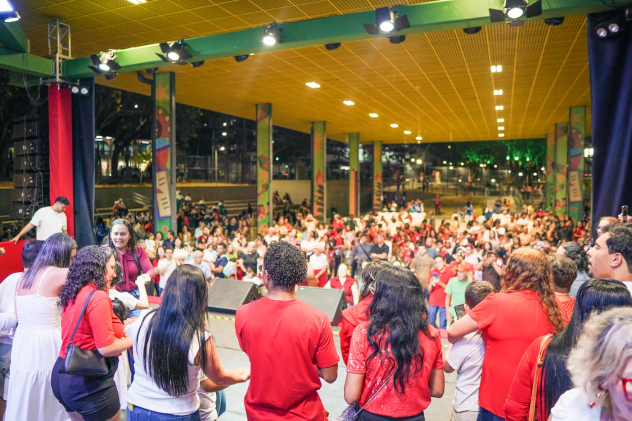Natal da Educação encerra programação com noite de celebração, talento e emoção no Parque Evaldo Cruz