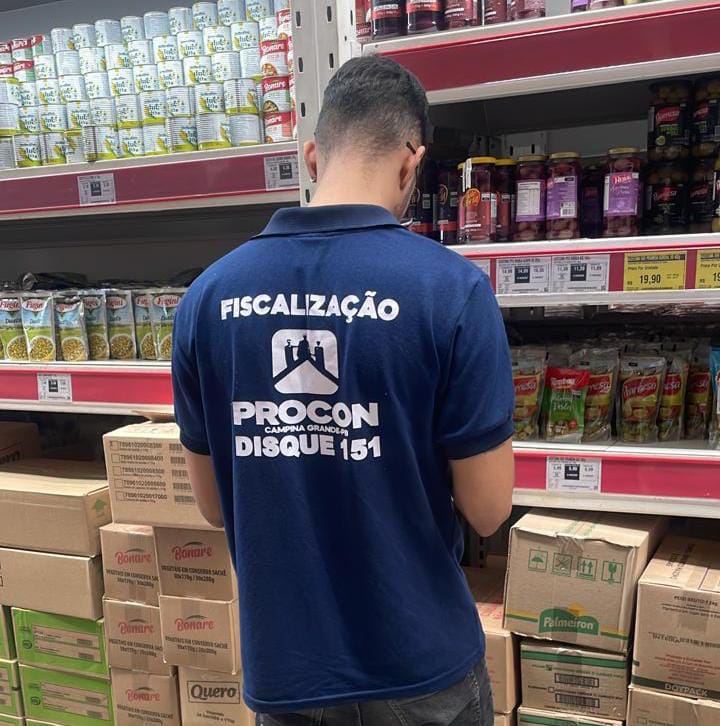 Pesquisa do Procon de Campina Grande aponta variação de até 287,67% nos preços da Ceia de Natal