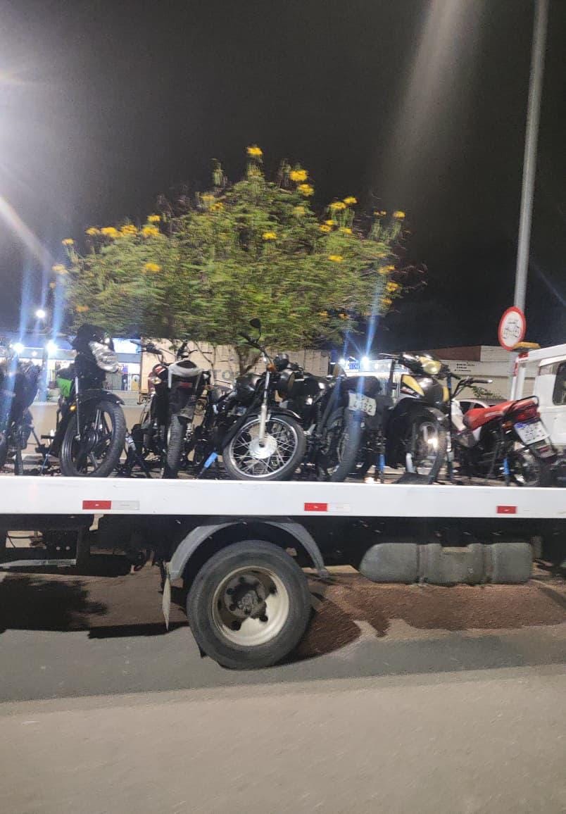 Após duas madrugadas de operações, STTP e PM autuam mais de 60 veículos e removem 23 por prática de “rolezinho”