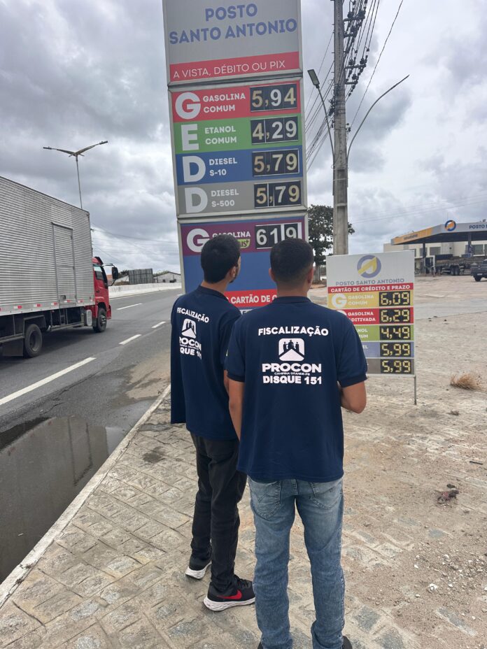 Gasolina em Campina Grande se mantém entre as mais baratas da Paraíba, aponta Procon-CG