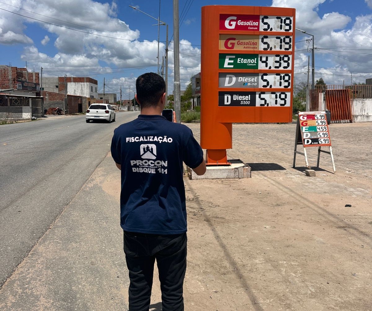 Menor preço da gasolina comum cai para R$ 5,79 em Campina Grande e amplia economia para o consumidor
