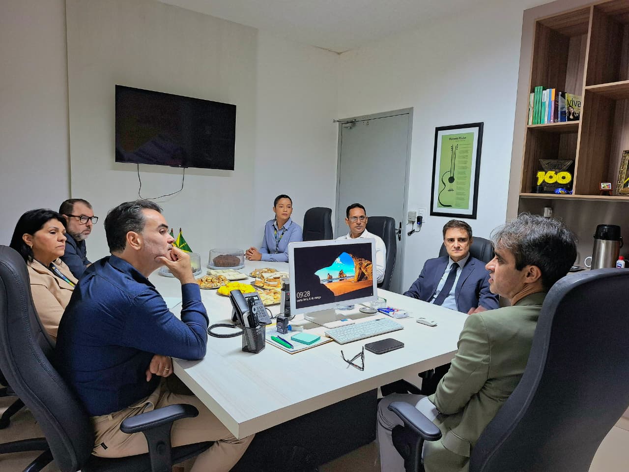 RECONHECIMENTO: Juiz visita Procon de Campina Grande e conhece avanços do órgão