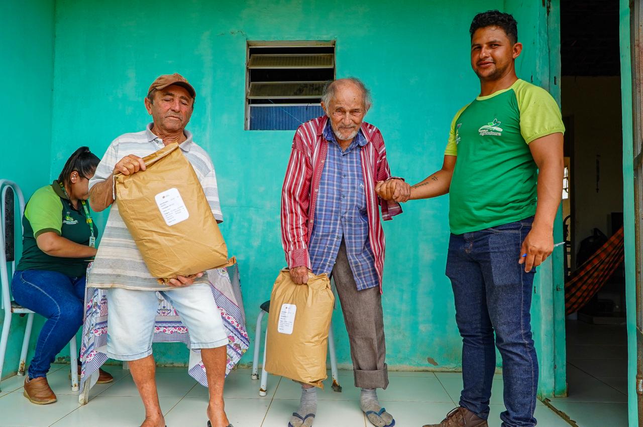 Algodão Orgânico: Prefeitura de Campina Grande inicia entrega de sementes