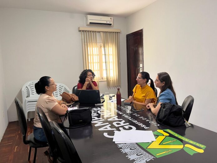 Prefeitura de Campina Grande discute parceria com UFCG para ampliar campos de estágio em Psicologia