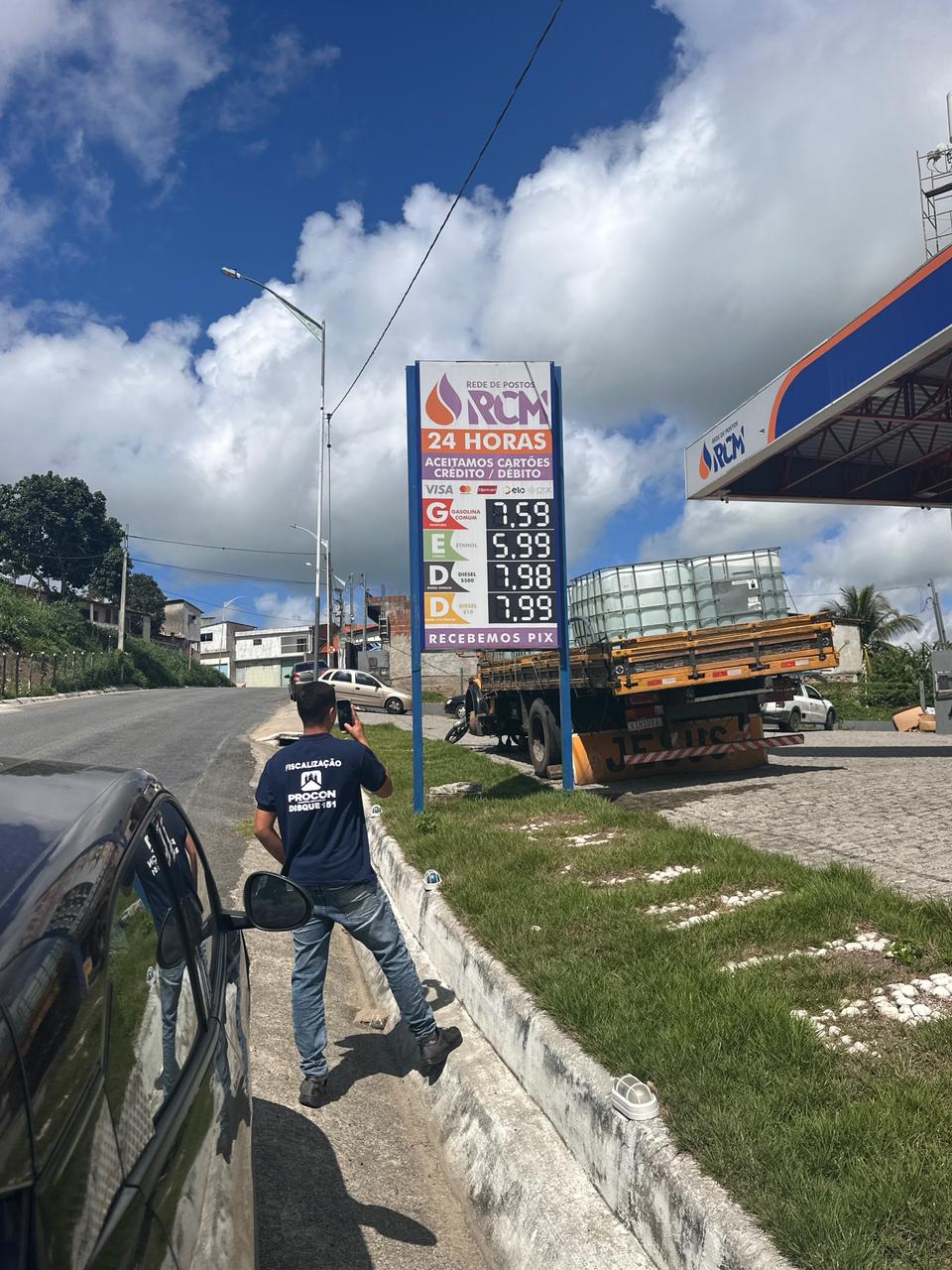 Procon-CG notifica postos: preço da gasolina dispara em Campina Grande e chega a R$ 7,59, aponta pesquisa