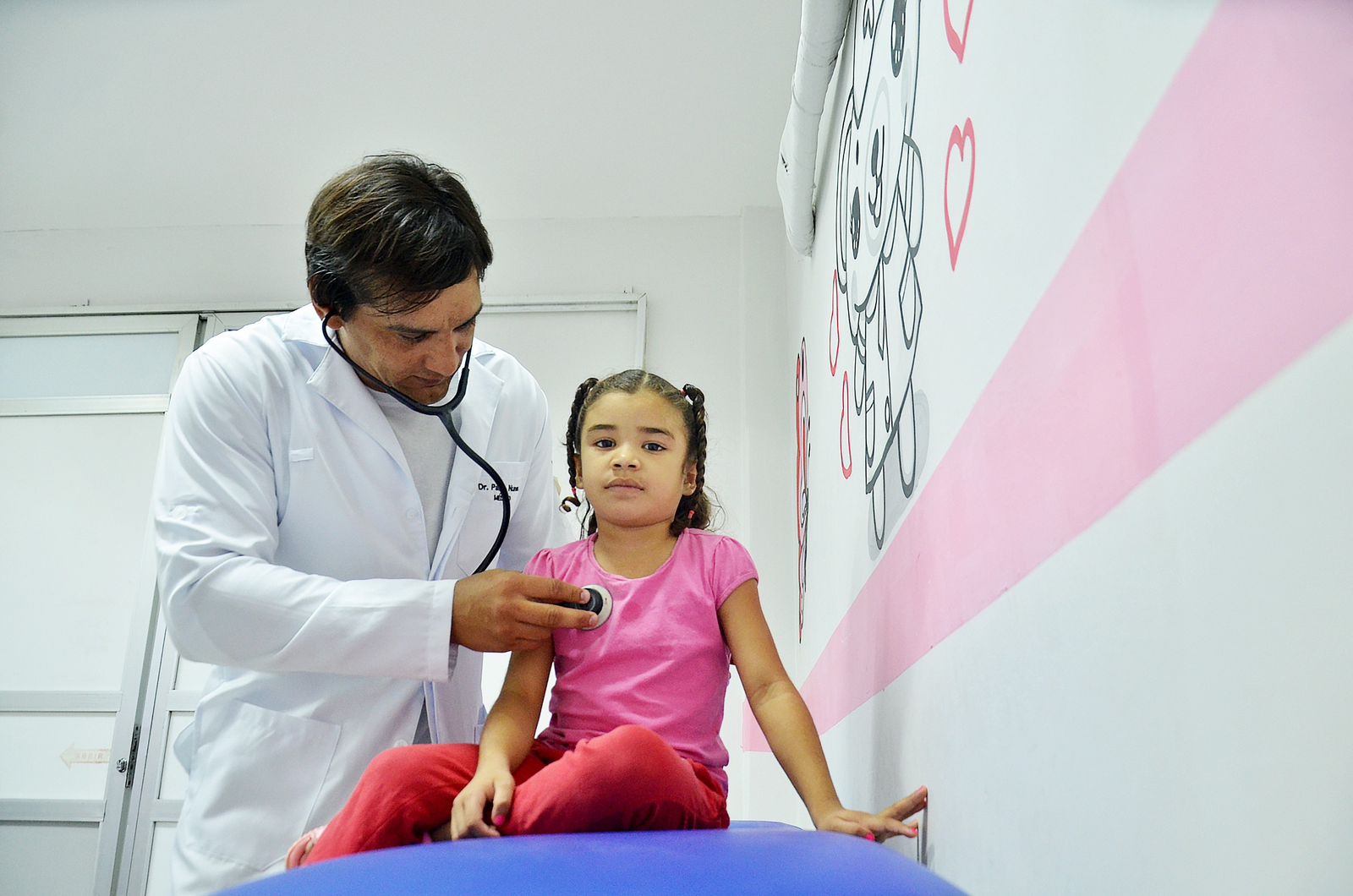 Secretaria de Saúde de Campina Grande alerta aos pais sobre sinais de gravidade em quadros respiratórios de crianças