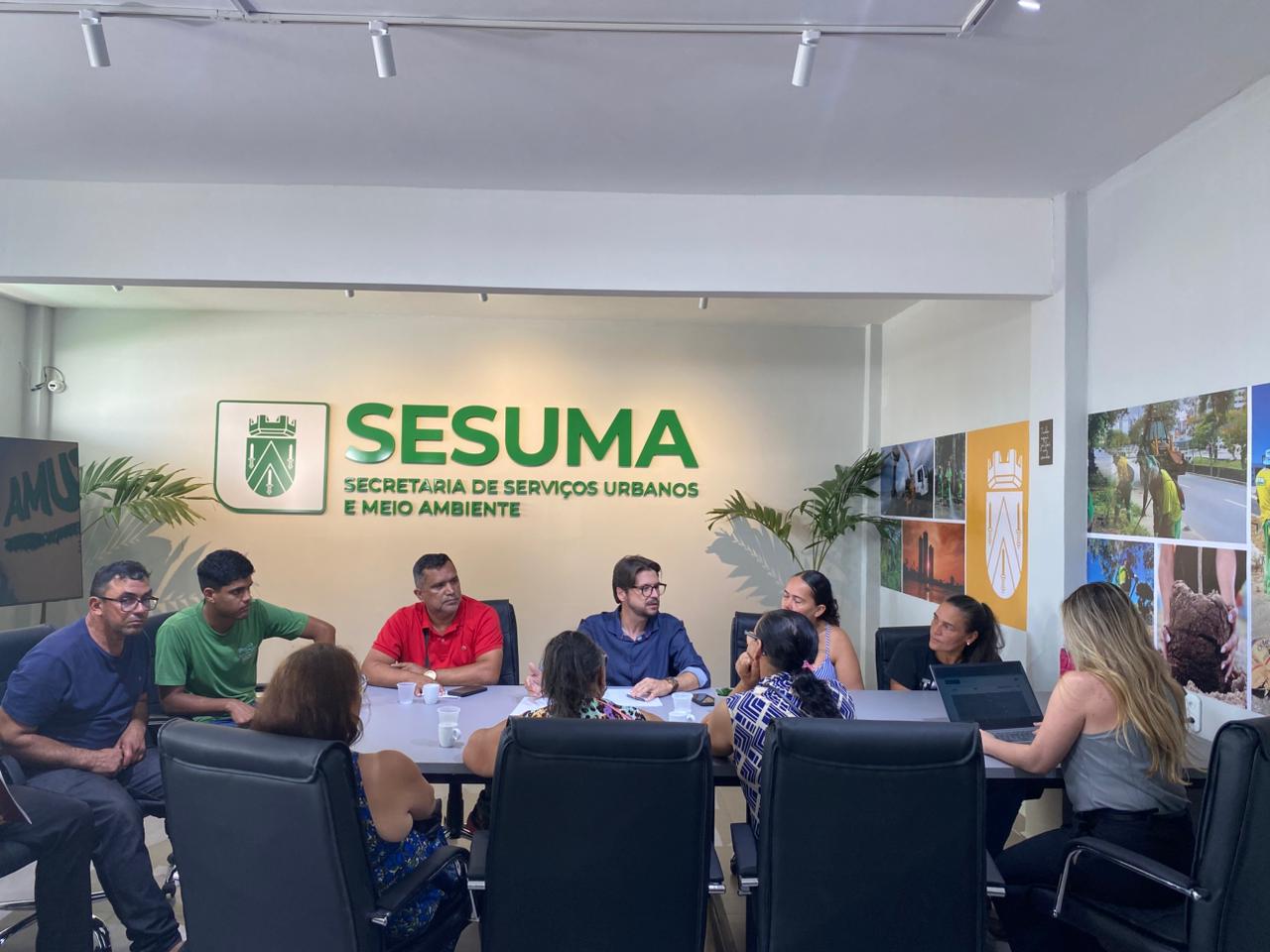 Prefeitura de Campina Grande se reúne com comerciantes do Açude Velho e articula soluções para adequação sanitária dos quiosques