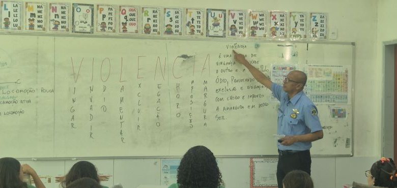 Prefeitura de Campina Grande por meio da Guarda Civil encerra primeiro circuito de palestras sobre violência na escola