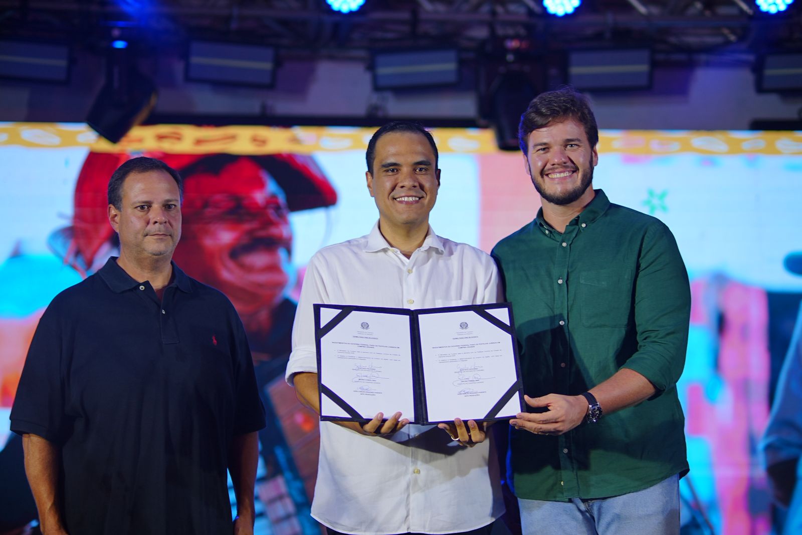 Bruno reforça papel do São João no desenvolvimento de Campina, durante anúncio de investimento federal