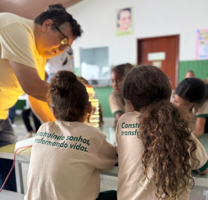 Tecnologia e aprendizado: SECTI realiza oficina de robótica para crianças em Campina Grande