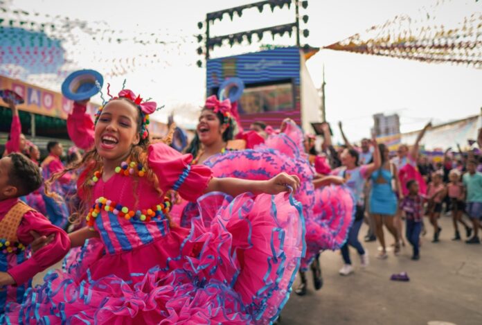 “Maior Quadrilhão Junino do Mundo” volta ao Parque do Povo em busca de mais um recorde em 2026