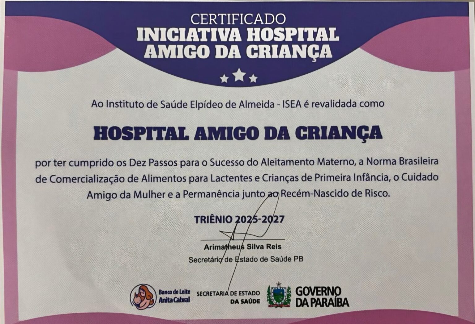 Profissionais de saúde do ISEA no atendimento materno-infantil em Campina Grande