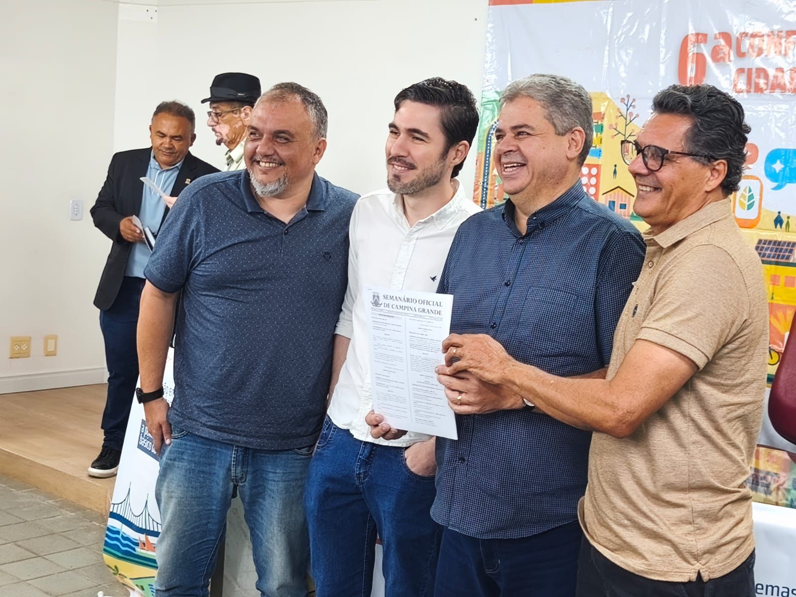 Vice-prefeito reforça diálogo e participação popular durante posse do Conselho da Cidade de Campina Grande